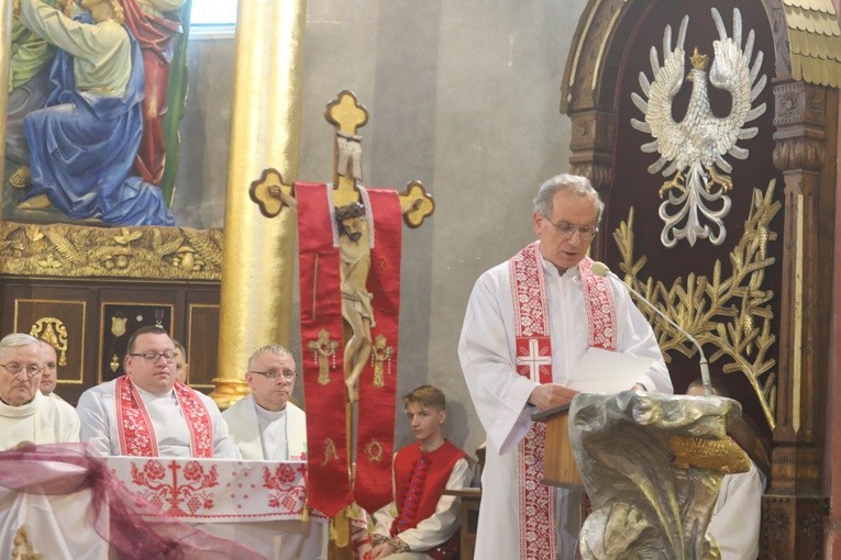 Pogrzeb śp. ks. prał. Jerzego Patalonga w Istebnej