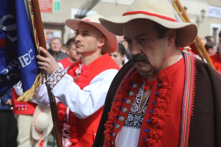 Pogrzeb śp. ks. prał. Jerzego Patalonga w Istebnej