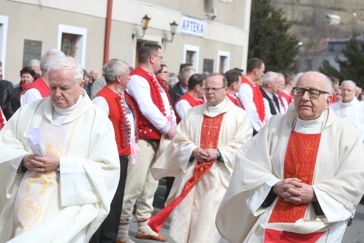 Pogrzeb śp. ks. prał. Jerzego Patalonga w Istebnej