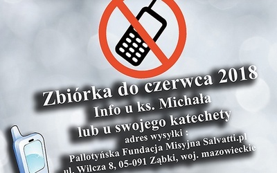 Stary telefon i zużyty znaczek 