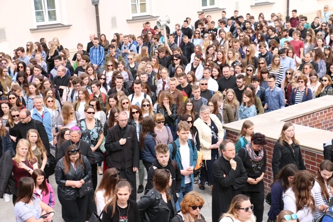 Pielgrzymka maturzystów diecezji radomskiej (cz. 2)