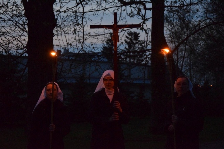 Różaniec za Ojczyznę u sióstr niepokalanek
