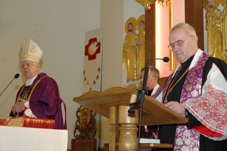 Ks. prał. Władysław Stradza (1935-2018)