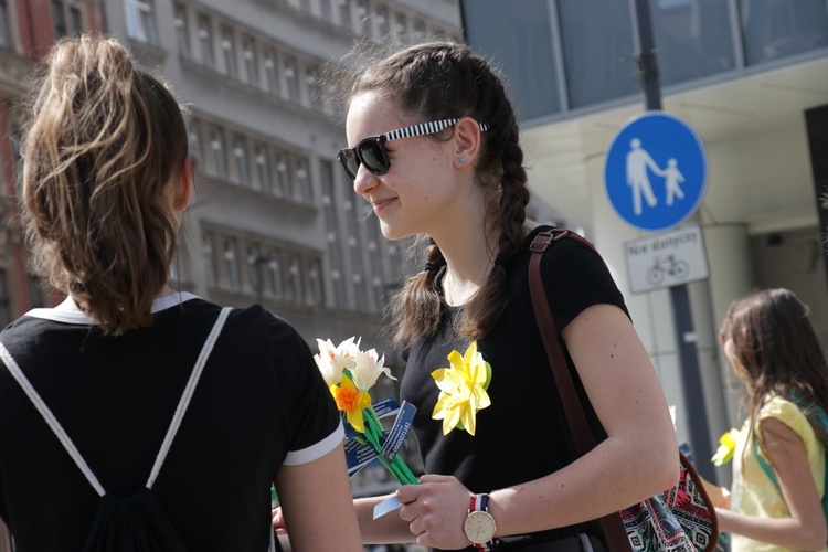 Żółty Marsz Nadziei w Katowicach