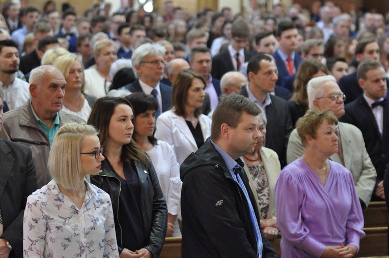 Galeria 2 - Bierzmowanie w par. MBNP w Mielcu