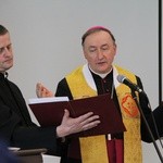 Poświęcenie Domu św. Jana Pawła II w Mielcu