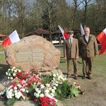 Obelisk leśników w Jedlni-Letnisku 