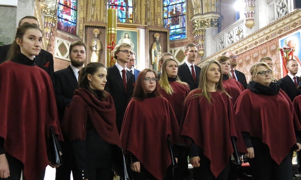 Koncert wielkanocny w Komorowicach