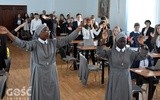 Siostry z Nigerii uczyły młodzież rodzimych tańców