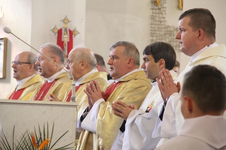 Poświęcenie odnowionej Kalwarii Krzyskiej