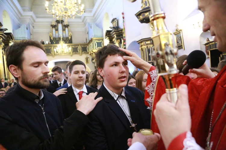 Bierzmowanie w Nowym Wiśniczu