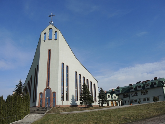 Kościół św. Pawła Apostoła na bielskim Osiedlu Polskich Skrzydeł