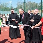 Poświęcenie kompleksu sportowego w Międzyborowie