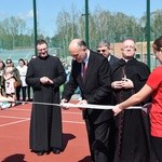 Poświęcenie kompleksu sportowego w Międzyborowie