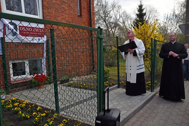 Otwarcie okna życia w Szczecinku