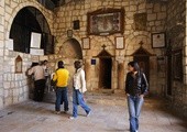 Syria: muzułmanie znów przybywają do klasztoru Mar Musa