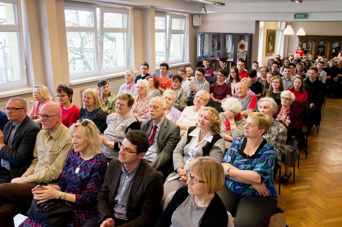 Debata o Marcinie Lutrze i konfesji luterańskiej