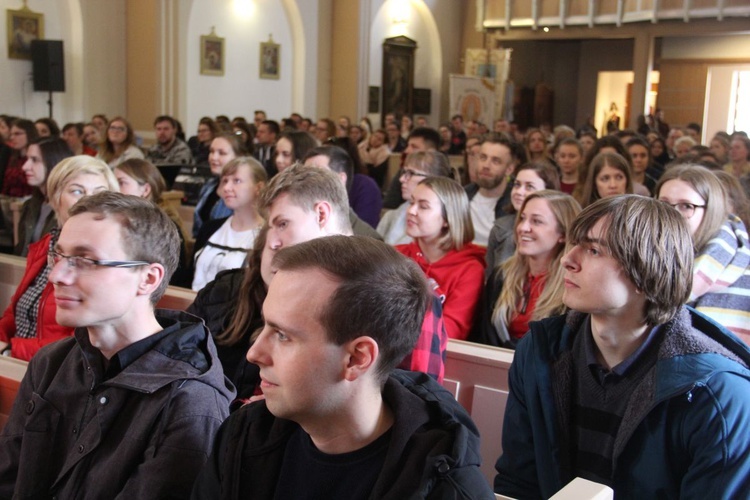 Forum "Młodzi i Miłość"