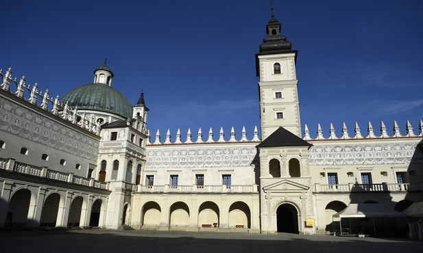 Pomnikowy Krasiczyn