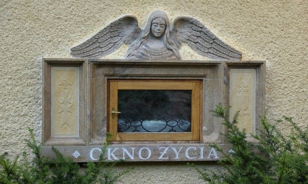 Czwarte życie uratowane