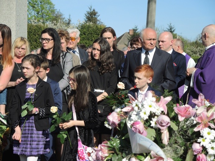 Pogrzeb śp. ks. prałata Józefa Śliża w Wapienicy