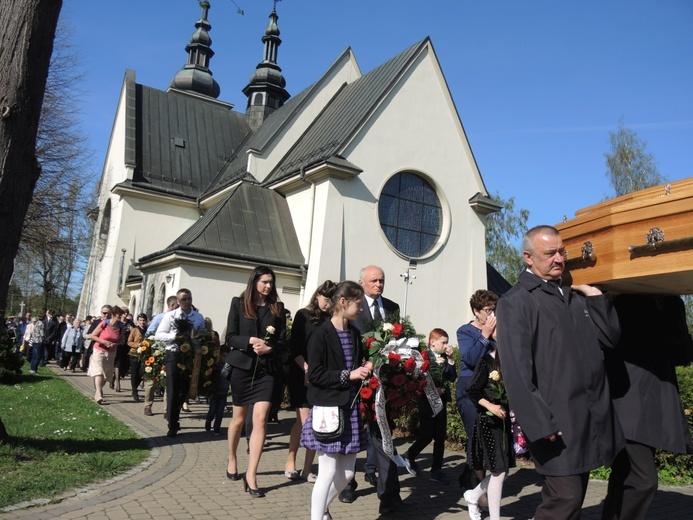 Pogrzeb śp. ks. prałata Józefa Śliża w Wapienicy