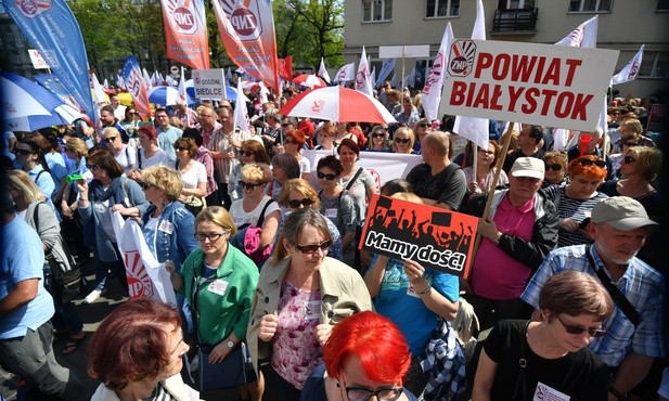 ZNP manifestuje w Warszawie