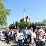 Inauguracja synodu. Nabożeństwo i procesja