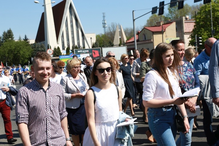 Inauguracja synodu. Nabożeństwo i procesja