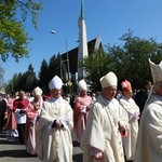 Inauguracja synodu. Nabożeństwo i procesja