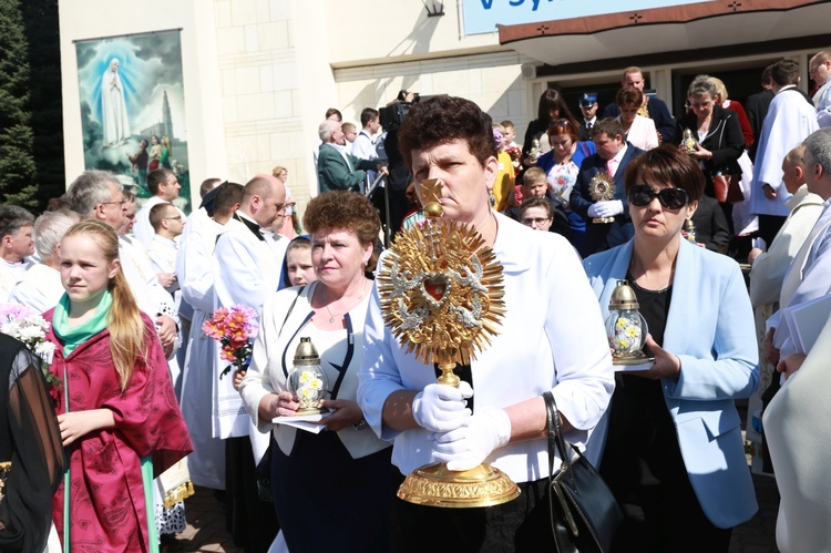 Inauguracja synodu. Nabożeństwo i procesja