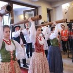 Inauguracja synodu. Nabożeństwo i procesja