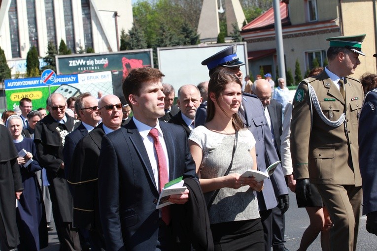 Inauguracja synodu. Nabożeństwo i procesja