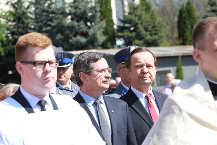 Inauguracja synodu. Nabożeństwo i procesja