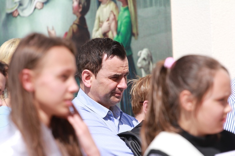 Inauguracja synodu. Nabożeństwo i procesja