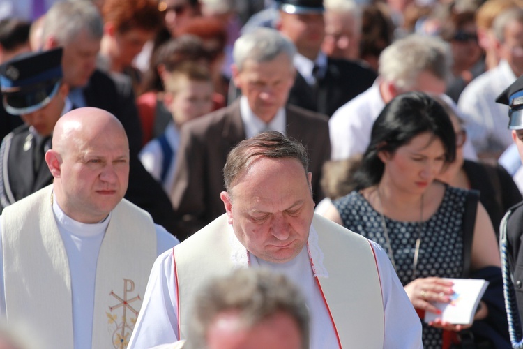 Inauguracja synodu. Nabożeństwo i procesja