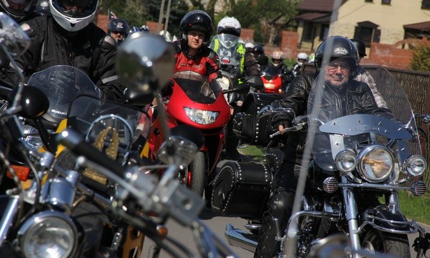 Motory na farze 