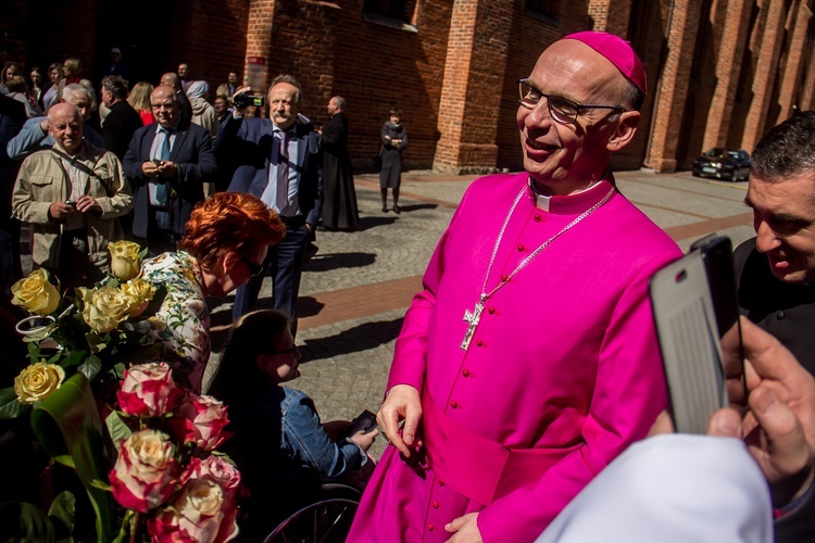 Święcenia bp. Janusza Ostrowskiego w Olsztynie