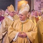 Święcenia bp. Janusza Ostrowskiego w Olsztynie