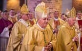 Święcenia bp. Janusza Ostrowskiego w Olsztynie