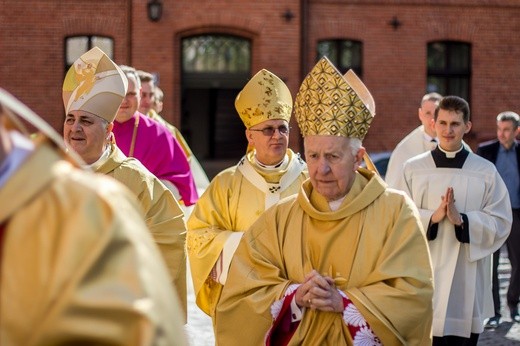 Święcenia bp. Janusza Ostrowskiego w Olsztynie