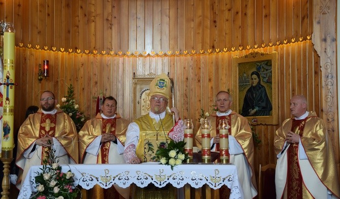 W miejscu urodzenia bł. Franciszki Eucharystii przewodniczył bp Józef Zawitkowski. 