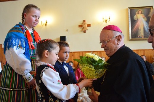 Pielgrzymka ze Roszkowej Woli do Żdar