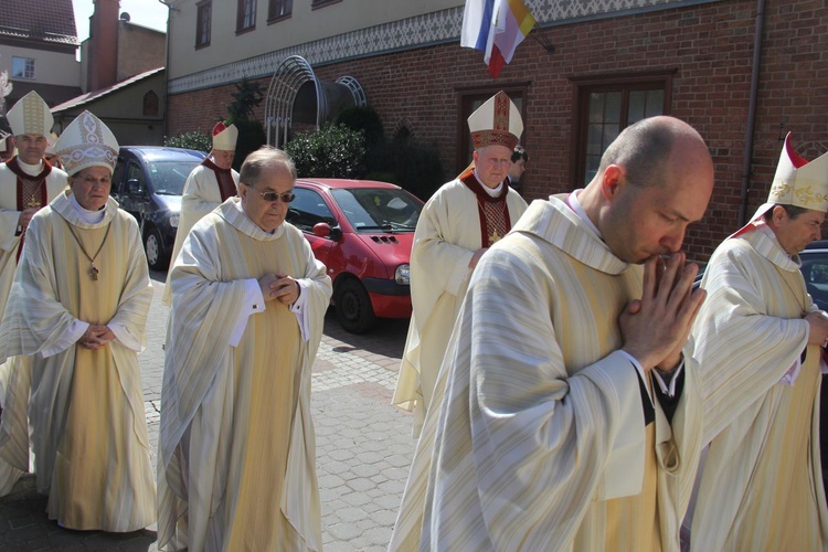 10. rocznica ingresu abp. Głódzia - cz.1