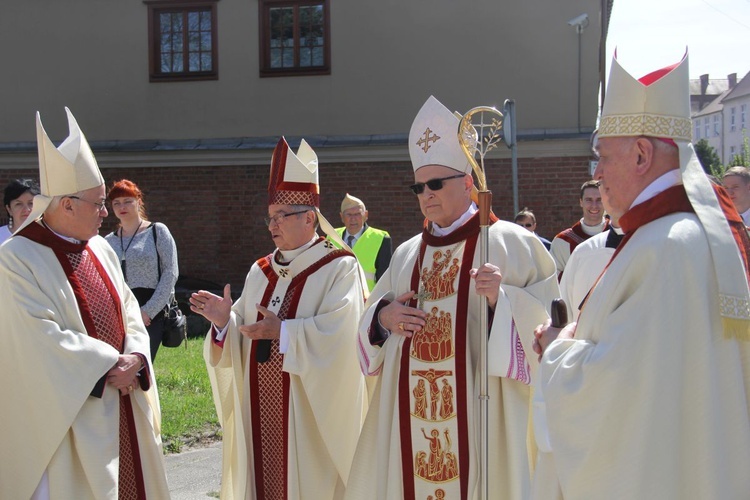 10. rocznica ingresu abp. Głódzia - cz.1