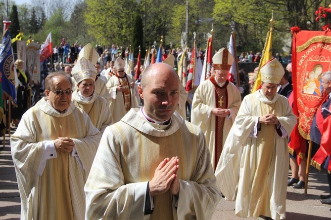 10. rocznica ingresu abp. Głódzia - cz.1