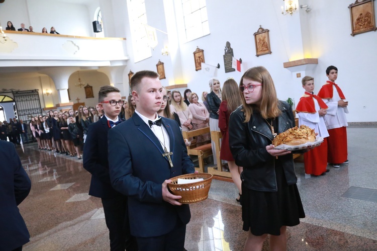 Bierzmowanie w Uściu Gorlickim