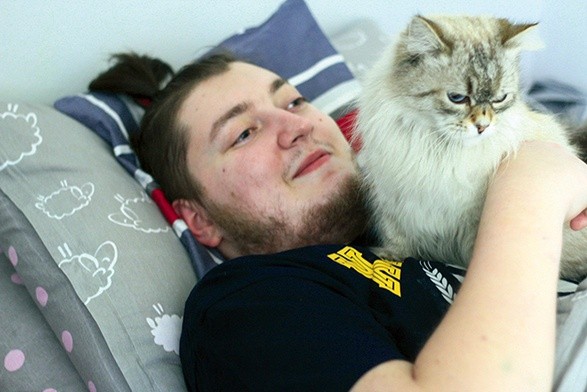 Michał i kotka syberyjska.