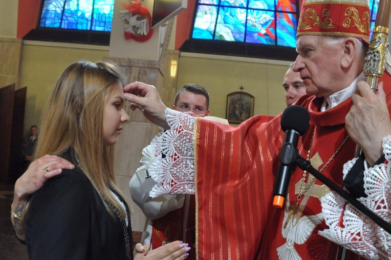 Bierzmowanie w brzeskiej farze