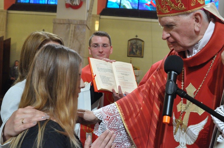 Bierzmowanie w brzeskiej farze